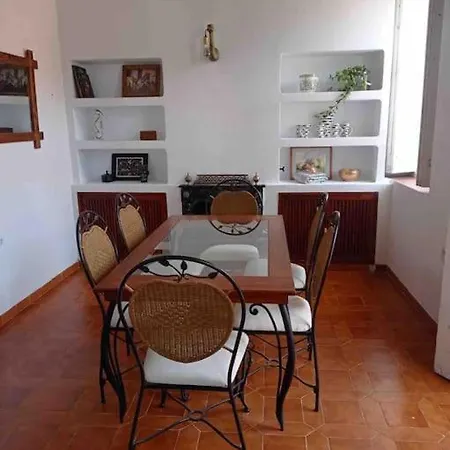 Gran Casa Con Balcón En Centro Histórico El Puerto de Santa María
